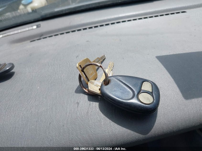 2002 Chevrolet Tracker Hard Top Lt VIN: 2CNBJ634626944799 Lot: 39631333