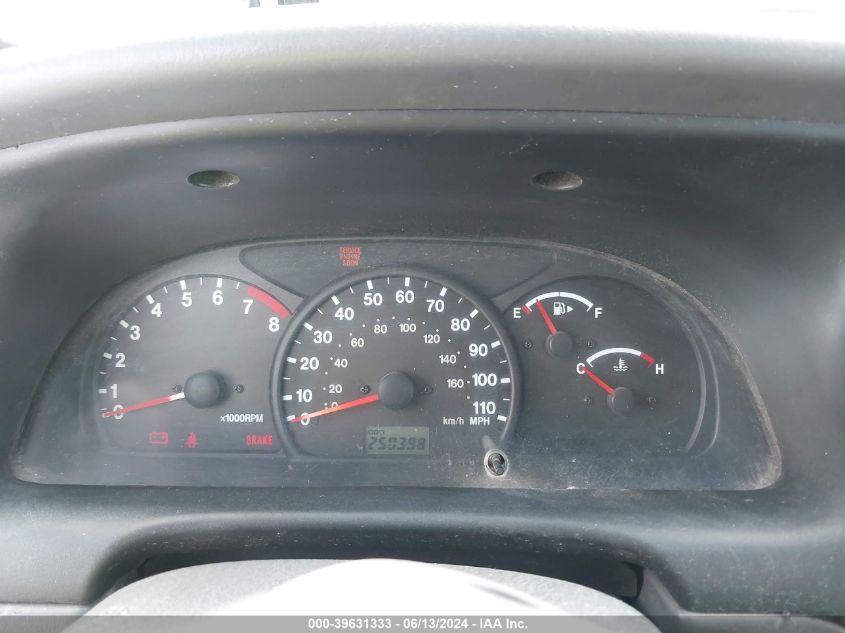 2002 Chevrolet Tracker Hard Top Lt VIN: 2CNBJ634626944799 Lot: 39631333