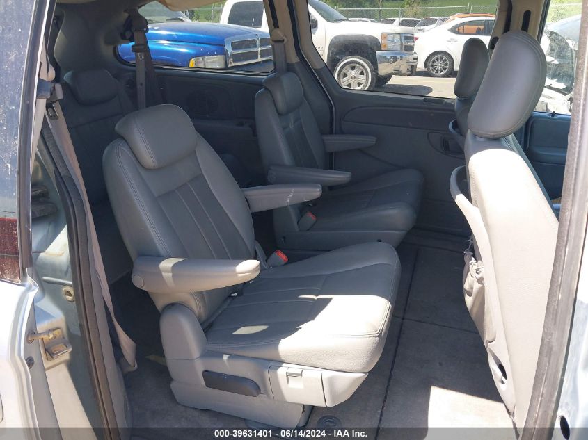 2005 Chrysler Town & Country Touring VIN: 2C4GP54L75R541684 Lot: 39631401