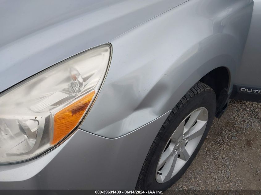 2014 Subaru Outback 2.5I Premium VIN: 4S4BRBCCXE3313901 Lot: 39631409