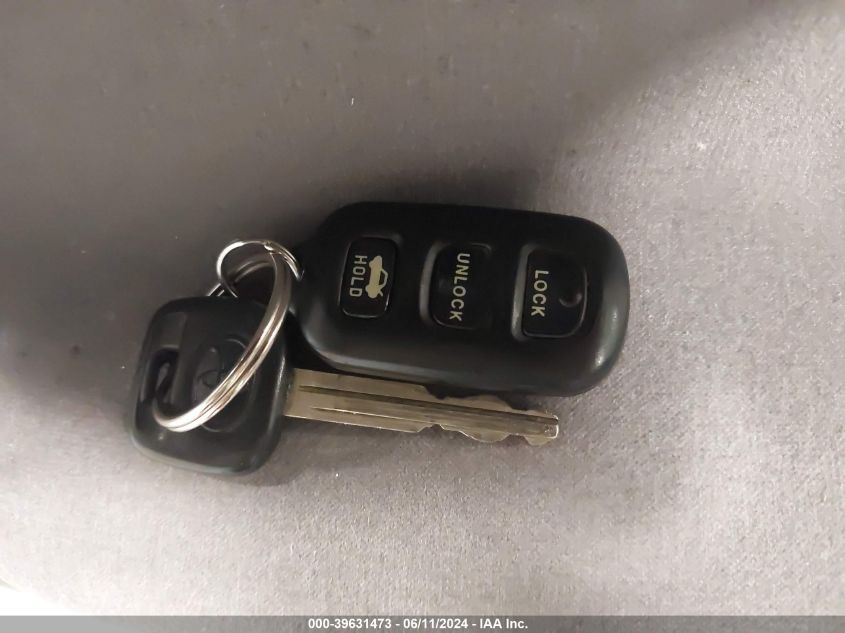 2005 Toyota Camry Le VIN: 4T1BE32K45U535774 Lot: 39631473