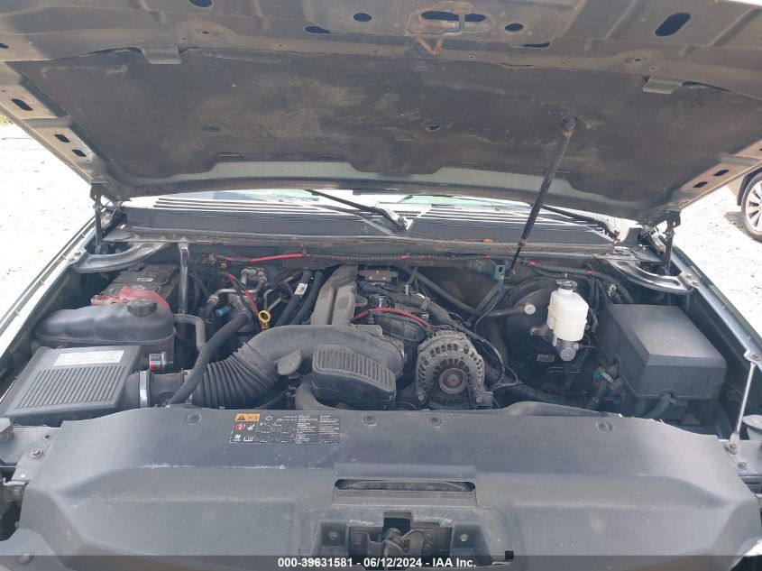 2008 Cadillac Escalade Standard VIN: 1GYFK63868R127636 Lot: 39631581