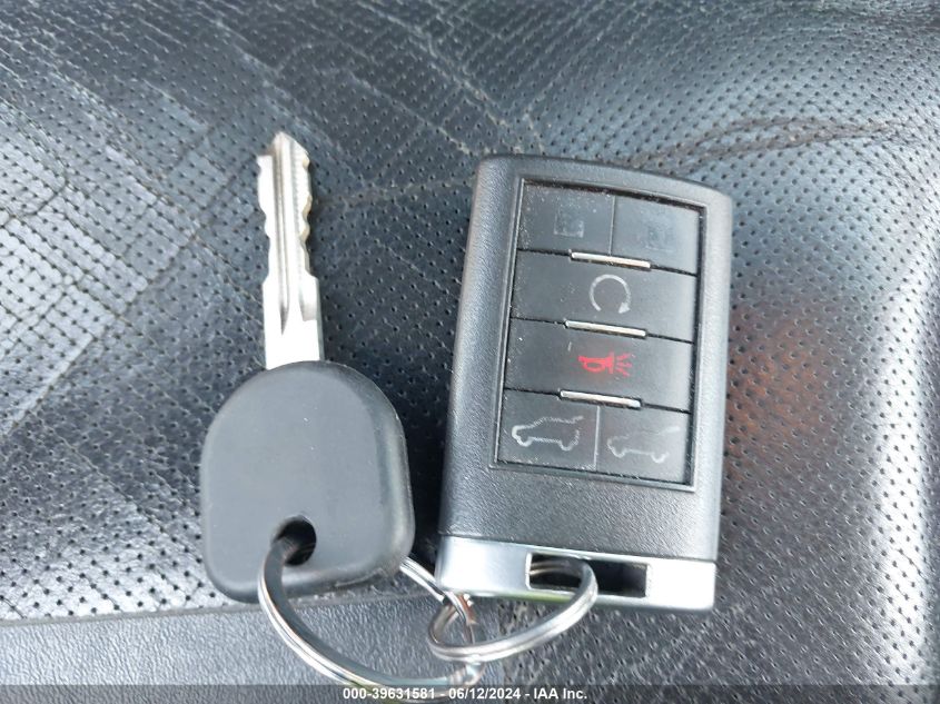 2008 Cadillac Escalade Standard VIN: 1GYFK63868R127636 Lot: 39631581