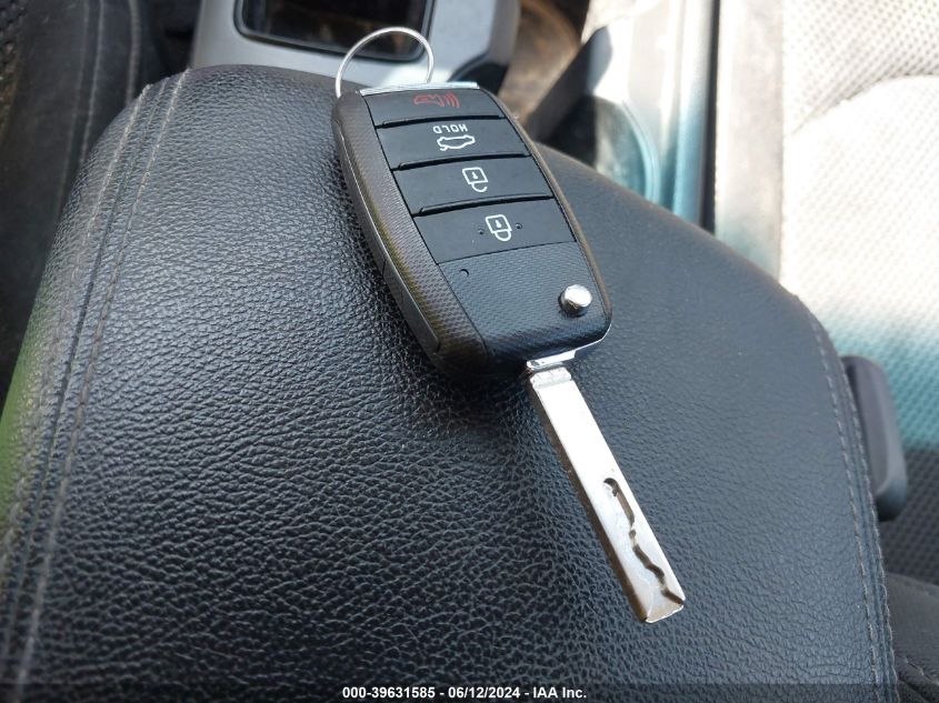 2020 Kia Optima Lx VIN: 5XXGT4L35LG406717 Lot: 39631585