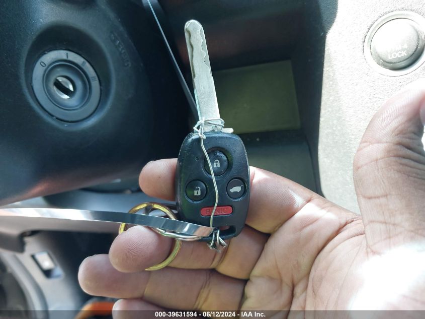 2011 Honda Pilot Ex-L VIN: 5FNYF4H51BB038320 Lot: 39631594