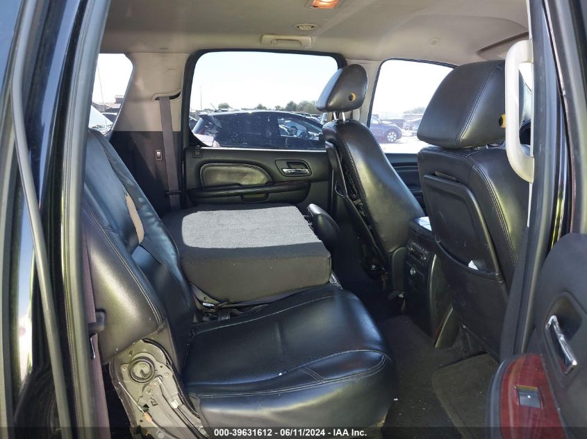 2007 Cadillac Escalade Esv Standard VIN: 1GYFK668X7R373311 Lot: 39631612