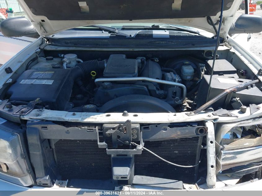 2005 Chevrolet Trailblazer Ls VIN: 1GNDT13S252215295 Lot: 39631621