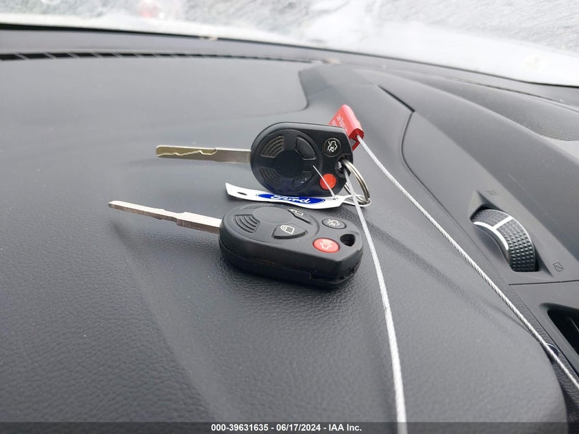 2014 Ford Escape Se VIN: 1FMCU9GX4EUA18439 Lot: 39631635