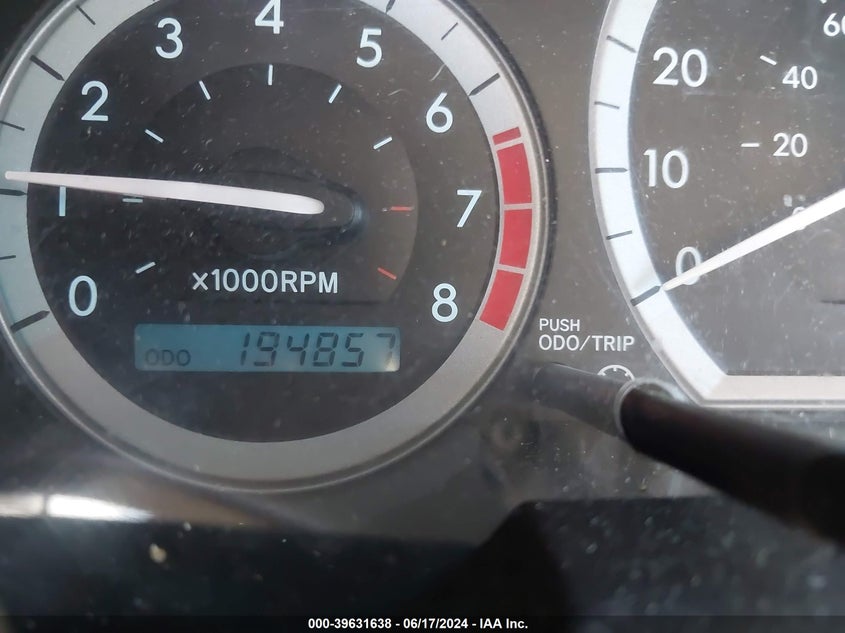 2010 Toyota Sienna Ce VIN: 5TDKK4CC2AS339129 Lot: 39631638