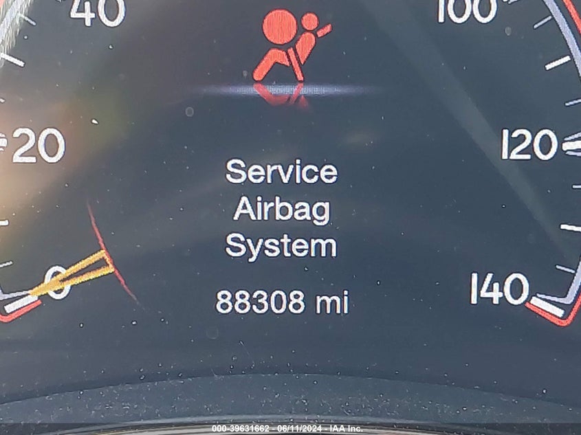 2018 Jeep Grand Cherokee Altitude 4X4 VIN: 1C4RJFAGXJC211175 Lot: 39631662