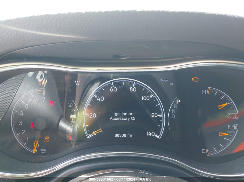 2018 Jeep Grand Cherokee Altitude 4X4 VIN: 1C4RJFAGXJC211175 Lot: 39631662