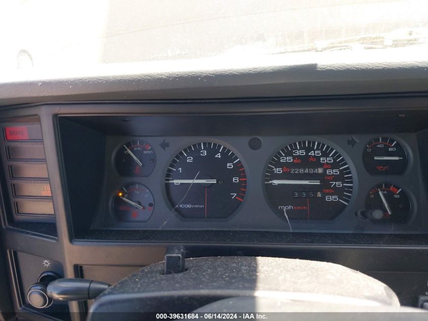 1996 Jeep Cherokee Sport/Classic VIN: 1J4FJ68S2TL261904 Lot: 39631684