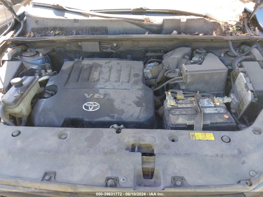 2008 Toyota Rav4 Base V6 VIN: JTMBK33V286031447 Lot: 39631772