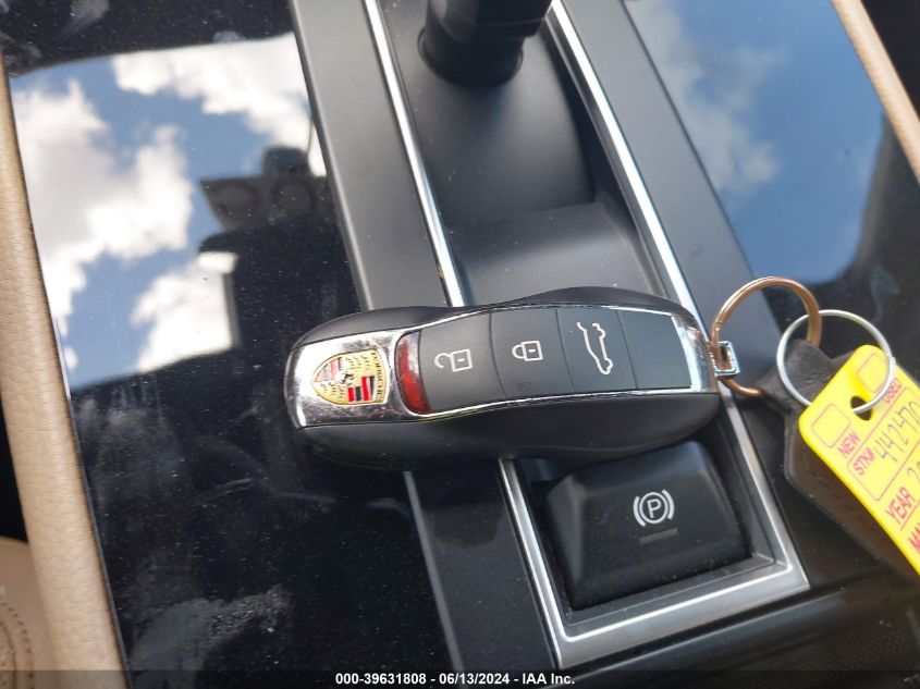 2023 Porsche Macan T VIN: WP1AA2A57PLB07190 Lot: 39631808