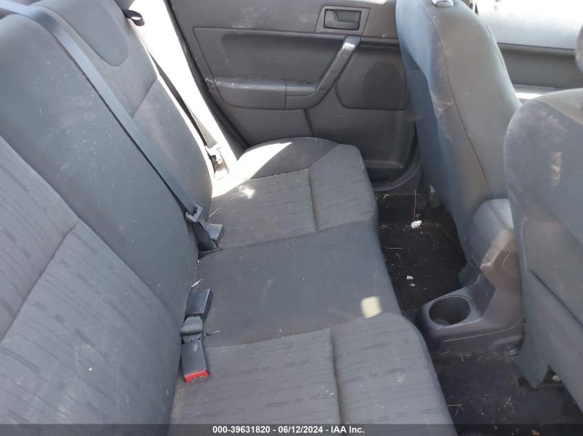 2008 Ford Focus Se/Ses VIN: 1FAHP35NX8W234522 Lot: 39631820