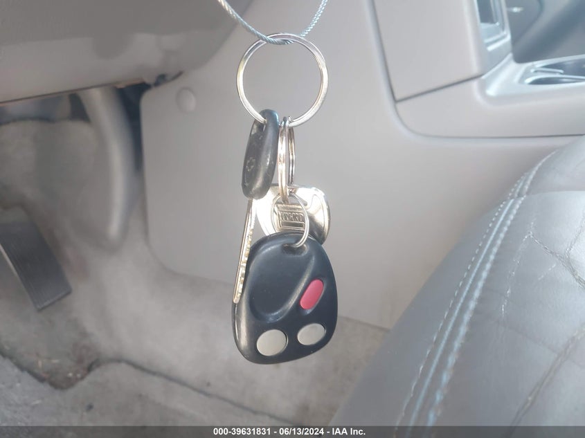 2006 Chevrolet Tahoe Lt VIN: 1GNEC13Z26J164745 Lot: 39631831