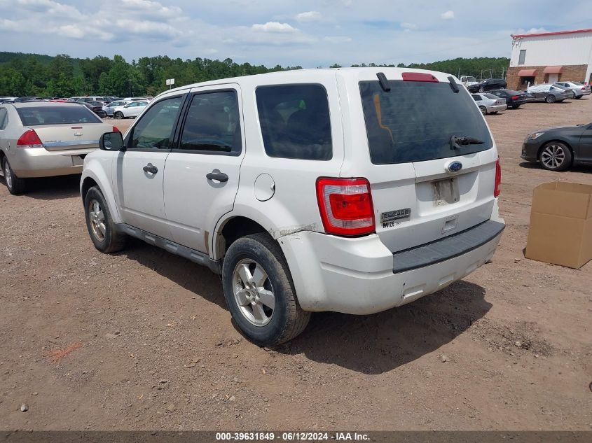 2010 Ford Escape Xls VIN: 1FMCU0C79AKB50393 Lot: 39631849