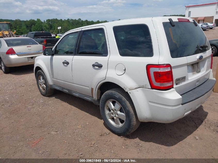 2010 Ford Escape Xls VIN: 1FMCU0C79AKB50393 Lot: 39631849