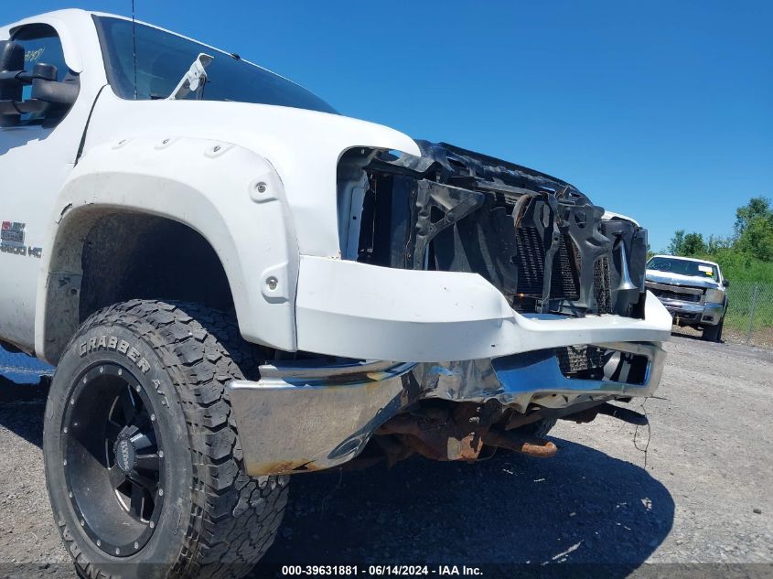 2011 GMC Sierra 2500Hd Work Truck VIN: 1GT22ZCG7BZ326604 Lot: 39631881