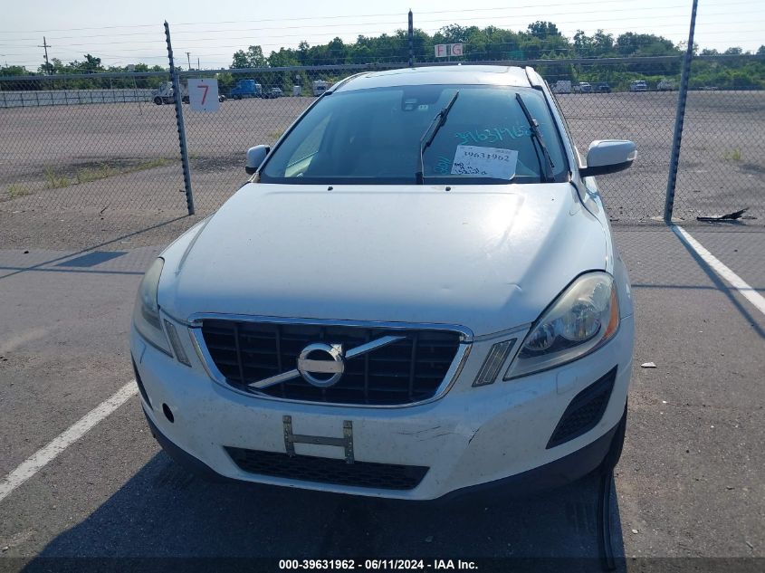 2011 Volvo Xc60 3.2/3.2 R-Design VIN: YV4952DL3B2162797 Lot: 39631962