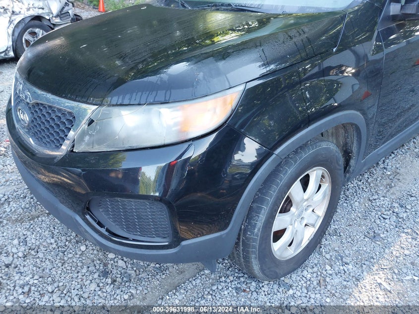 2011 Kia Sorento Lx VIN: 5XYKT3A12BG079676 Lot: 39648819