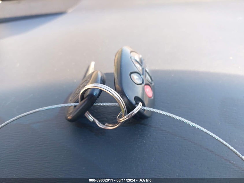 2013 Toyota Sienna Xle V6 8 Passenger VIN: 5TDYK3DC0DS397456 Lot: 39632011