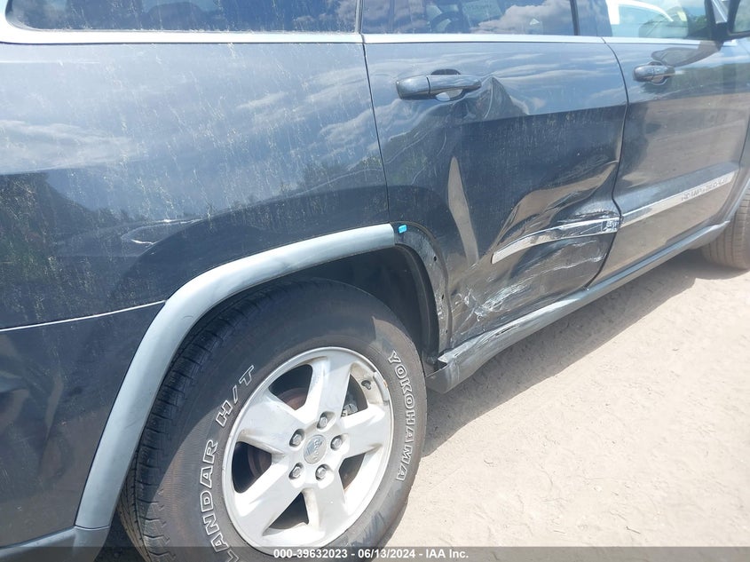 2011 Jeep Grand Cherokee Laredo VIN: 1J4RR4GG5BC608969 Lot: 39632023