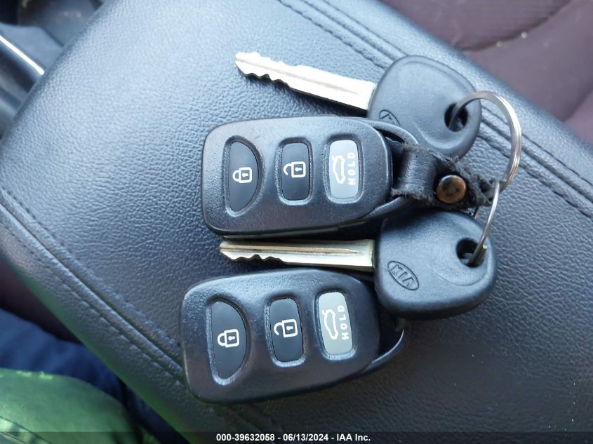 2011 Kia Forte Ex VIN: KNAFU4A26B5365839 Lot: 39632058