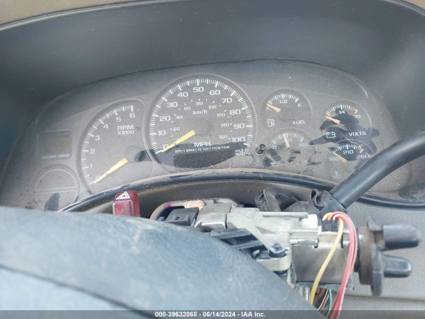 2000 GMC Sierra 1500 Sle VIN: 1GTEK14T1YZ231345 Lot: 39632065