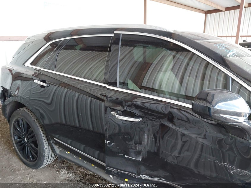 2017 CADILLAC XT5 PREMIUM LUXURY - 1GYKNCRS1HZ134100