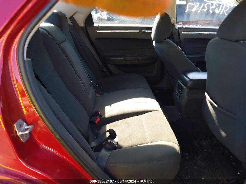 2010 Chrysler 300 Touring Plus VIN: 2C3CA1CV5AH297761 Lot: 39632187