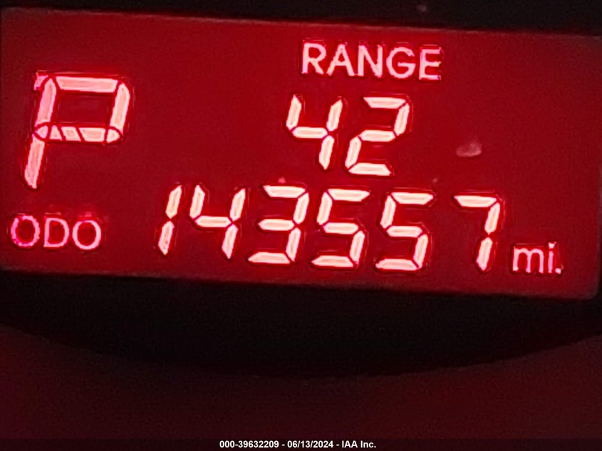 2011 Kia Sorento Lx VIN: 5XYKT3A10BG102873 Lot: 39632209