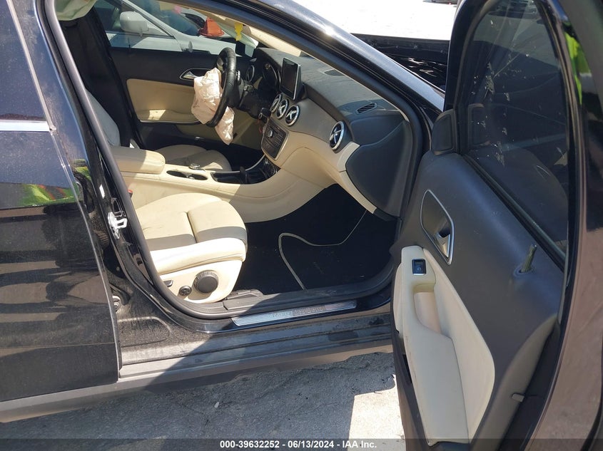 2016 Mercedes-Benz Gla 250 VIN: WDCTG4EB4GJ203790 Lot: 39632252