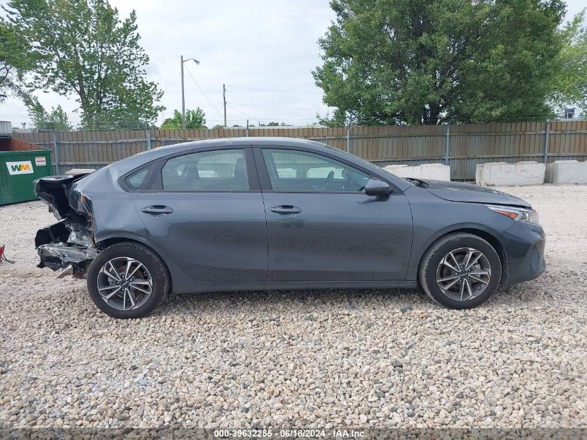 2024 Kia Forte Lxs VIN: 3KPF24AD6RE704916 Lot: 39632255