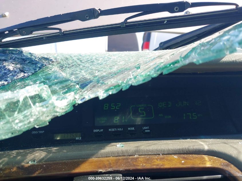 2004 Toyota Avalon Xls VIN: 4T1BF28B84U388887 Lot: 39632259