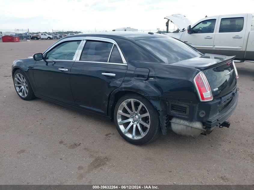 2013 Chrysler 300C John Varvatos Luxury Edition VIN: 2C3CCADT5DH635302 Lot: 39632264