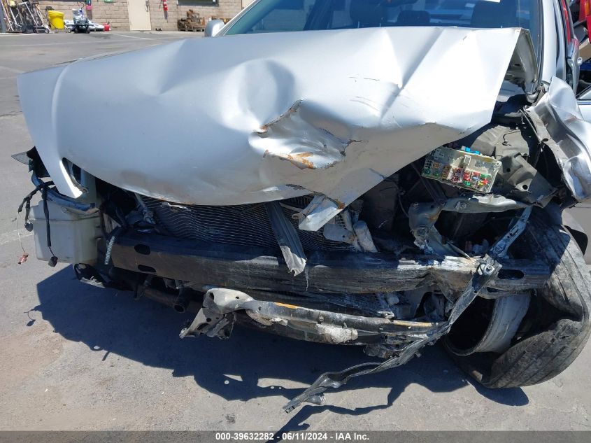 2004 Toyota Camry Xle VIN: 4T1BE30K14U867415 Lot: 39632282