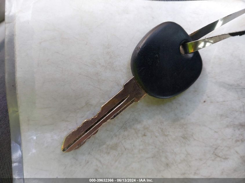 2003 Chevrolet Tahoe Z71 VIN: 1GNEK13Z03R311922 Lot: 39632366