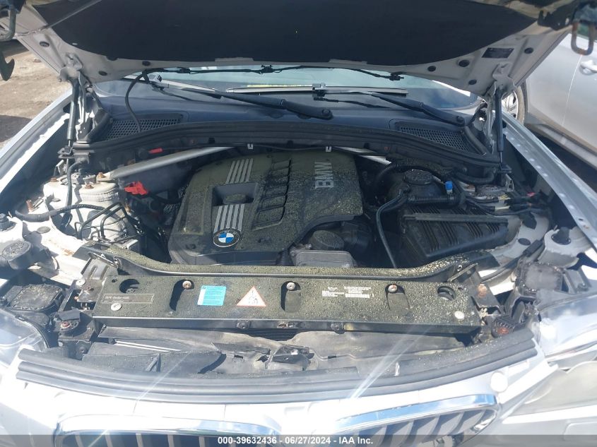 2011 BMW X3 xDrive28I VIN: 5UXWX5C5XBL703003 Lot: 39632436