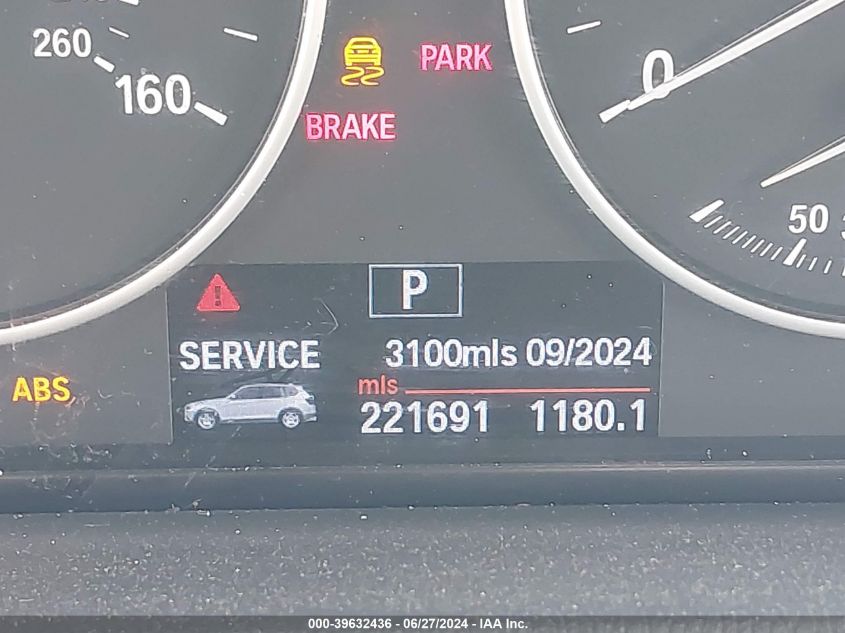 2011 BMW X3 xDrive28I VIN: 5UXWX5C5XBL703003 Lot: 39632436