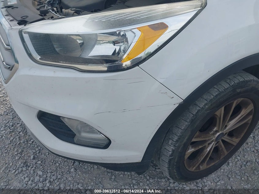 2017 Ford Escape Se VIN: 1FMCU0G9XHUB05411 Lot: 39632512