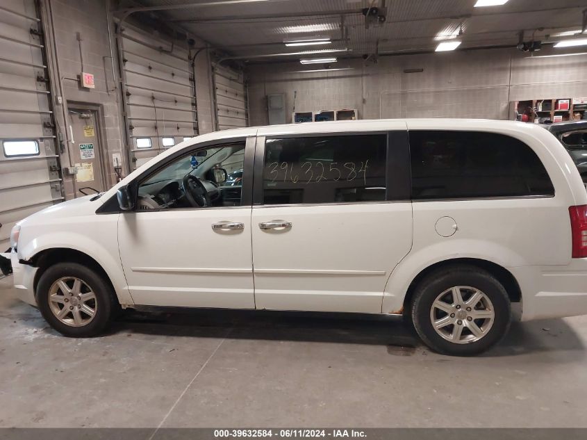 2009 Chrysler Town & Country Lx VIN: 2A8HR44E79R656634 Lot: 39632584