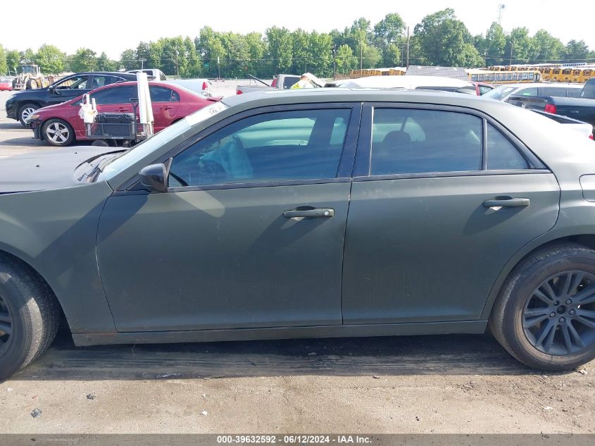 2017 Chrysler 300 Limited VIN: 02C3CCAAG1HH50602 Lot: 39632592