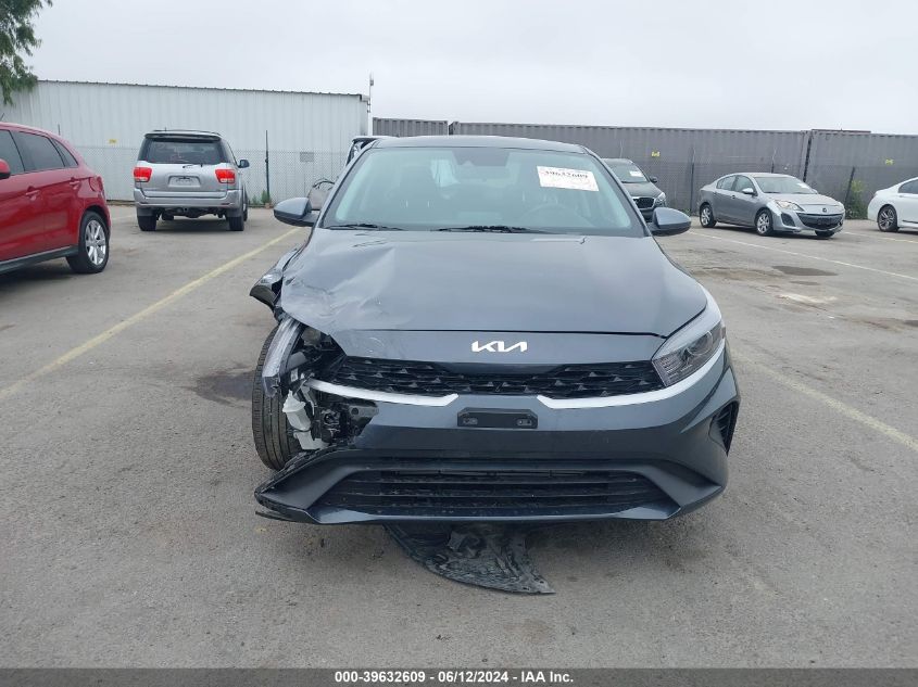 2023 Kia Forte Lxs VIN: 3KPF24AD2PE554591 Lot: 39632609
