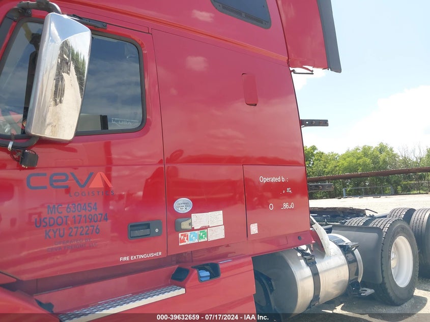 2016 Volvo Vn Vnl VIN: 4V4NC9TH0GN948323 Lot: 39632659