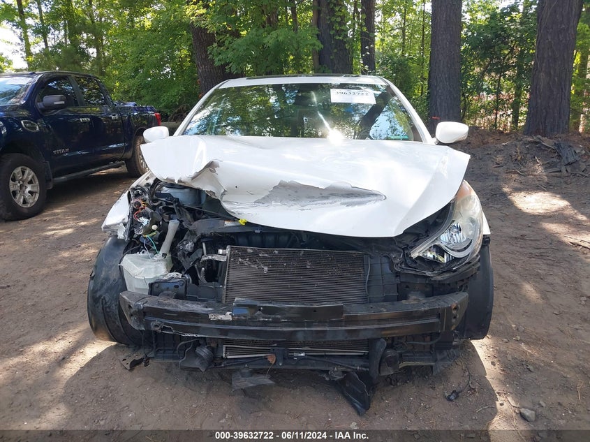 2012 Hyundai Elantra Limited VIN: 5NPDH4AE1CH147205 Lot: 39632722