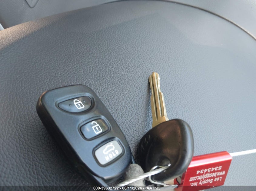 2012 Hyundai Elantra Limited VIN: 5NPDH4AE1CH147205 Lot: 39632722