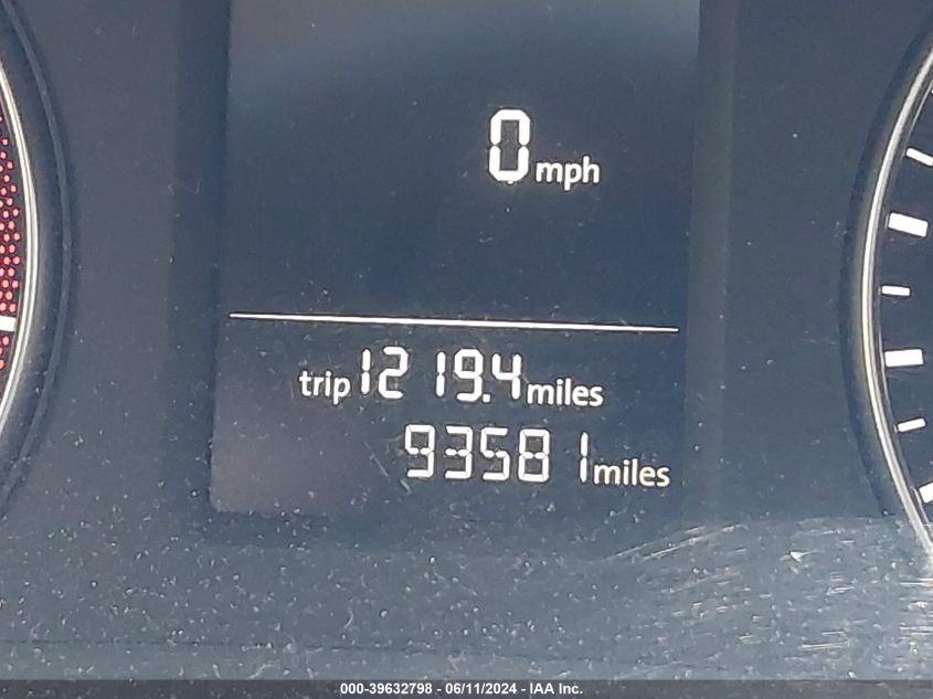 2015 Volkswagen Passat 1.8T Limited Edition VIN: 1VWAT7A32FC116270 Lot: 39632798