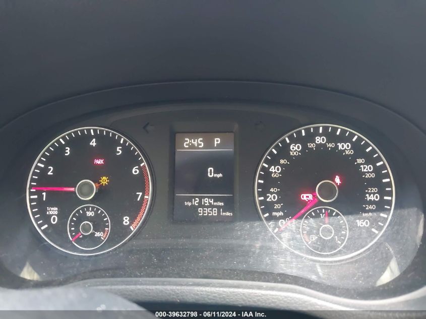 2015 Volkswagen Passat 1.8T Limited Edition VIN: 1VWAT7A32FC116270 Lot: 39632798