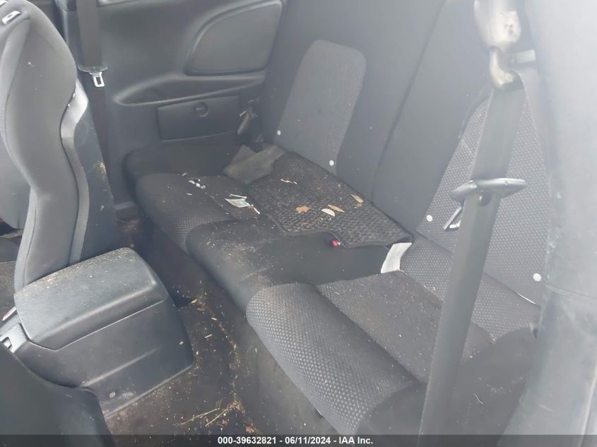 2004 Hyundai Tiburon VIN: KMHHM65D84U143620 Lot: 39632821